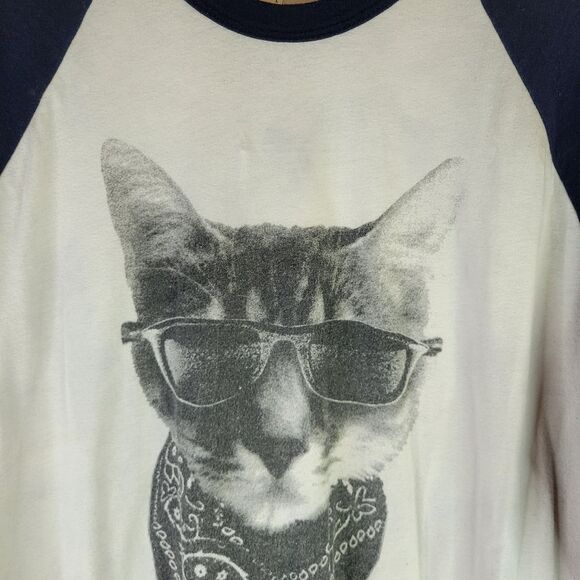 Bandana Cat Graphic Raglan T-Shirt - Navy and White - Picture 4 of 7
